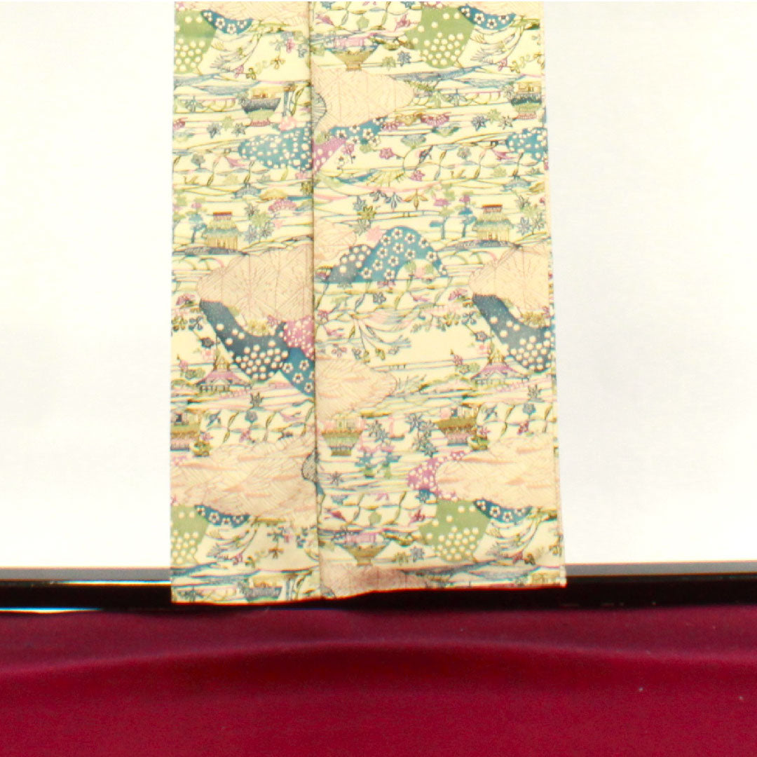 小紋 身丈154.5cm 裄丈61.5cm 袷  砥粉色 紅型 風景模様 正絹 Aランク クリーム系 1115003083215