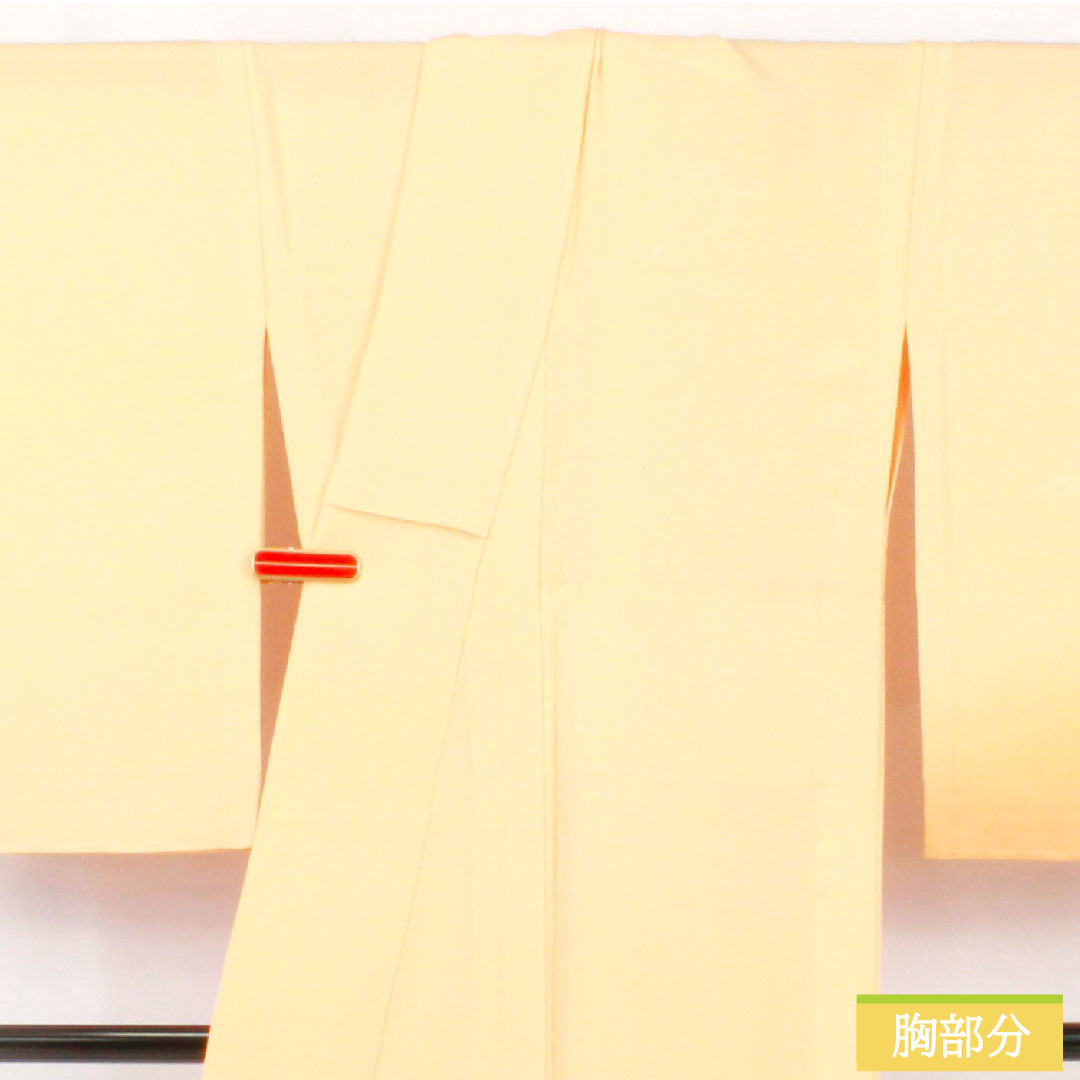 Homongi (formal kimono) made of pure silk with a waistband, length 158cm, sleeve length 66.5cm, light orange color, embroidery, floral pattern, one crest, swallowtail butterfly, tsukesage, S rank, orange, 1112005602326