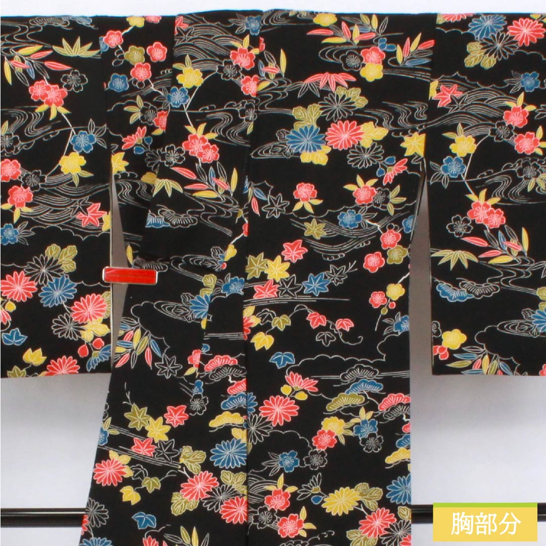 Komon (small pattern) silk, S rank, length 158.5cm, sleeve length 65.5cm, lined, stencil-dyed, pine, bamboo, plum, chrysanthemum, black, 1115006872310