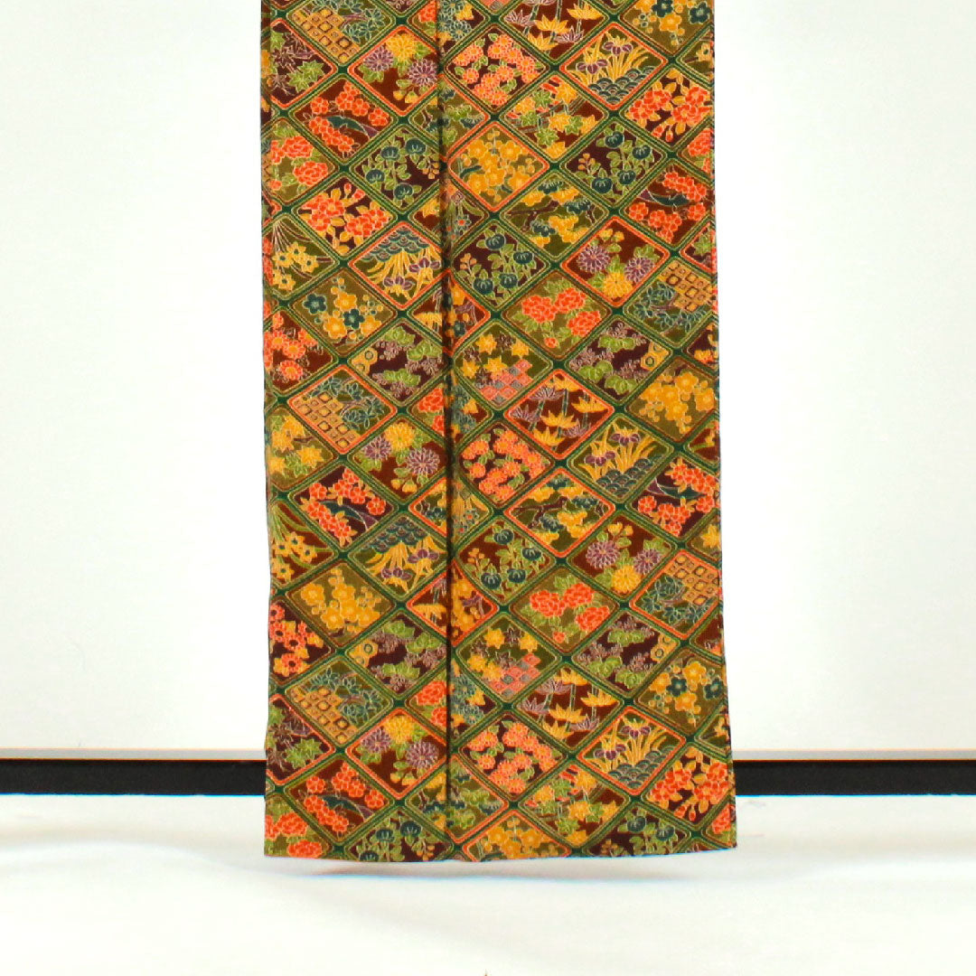 小紋 身丈162cm 裄丈67cm 袷  菱 吉祥文様  正絹 Aランク 茶系 1115001483414