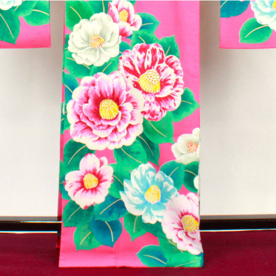 振袖 身丈169cm 裄丈67.5cm 袷  薔薇色 洗える着物 椿  ポリ Sランク ピンク系 1113001302513