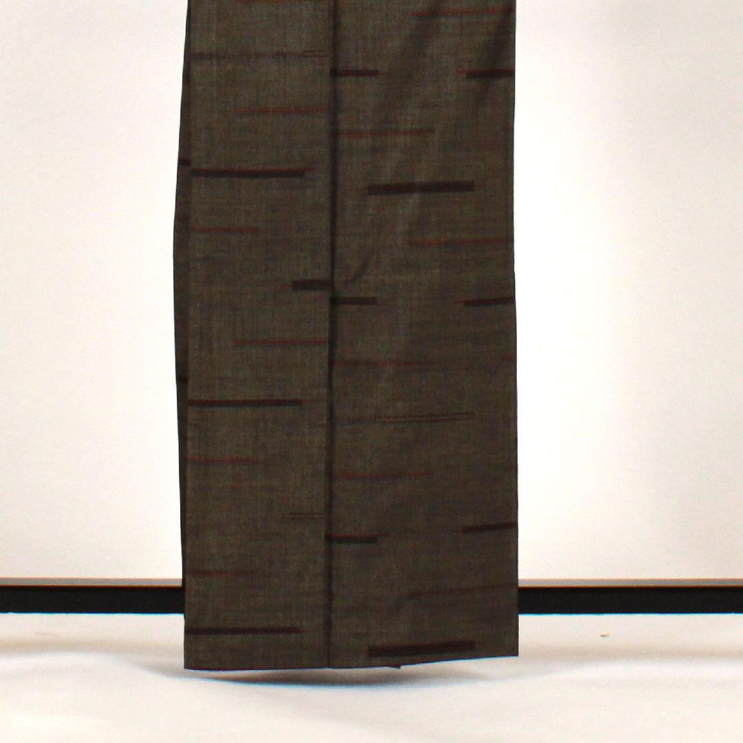 Oshima Tsumugi, Length 163cm, Sleeve length 66cm, Warp and weft ikat, Geometric pattern, Pure silk, S rank, Awase, Brown, 1116001182414