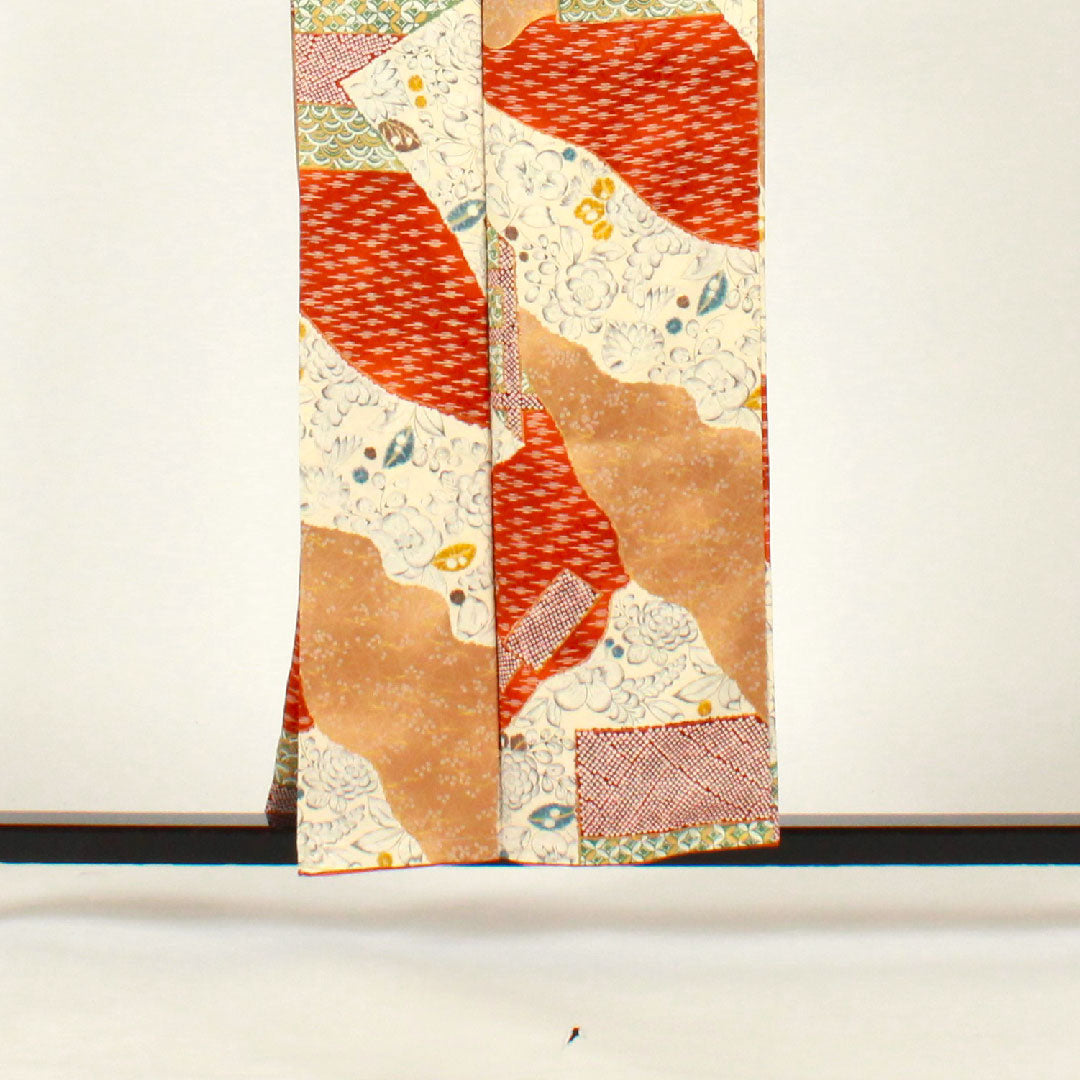 小紋 身丈157cm 裄丈65.5cm 袷  辻ヶ花 七宝 染疋田  正絹 Aランク クリーム系 1115001993315