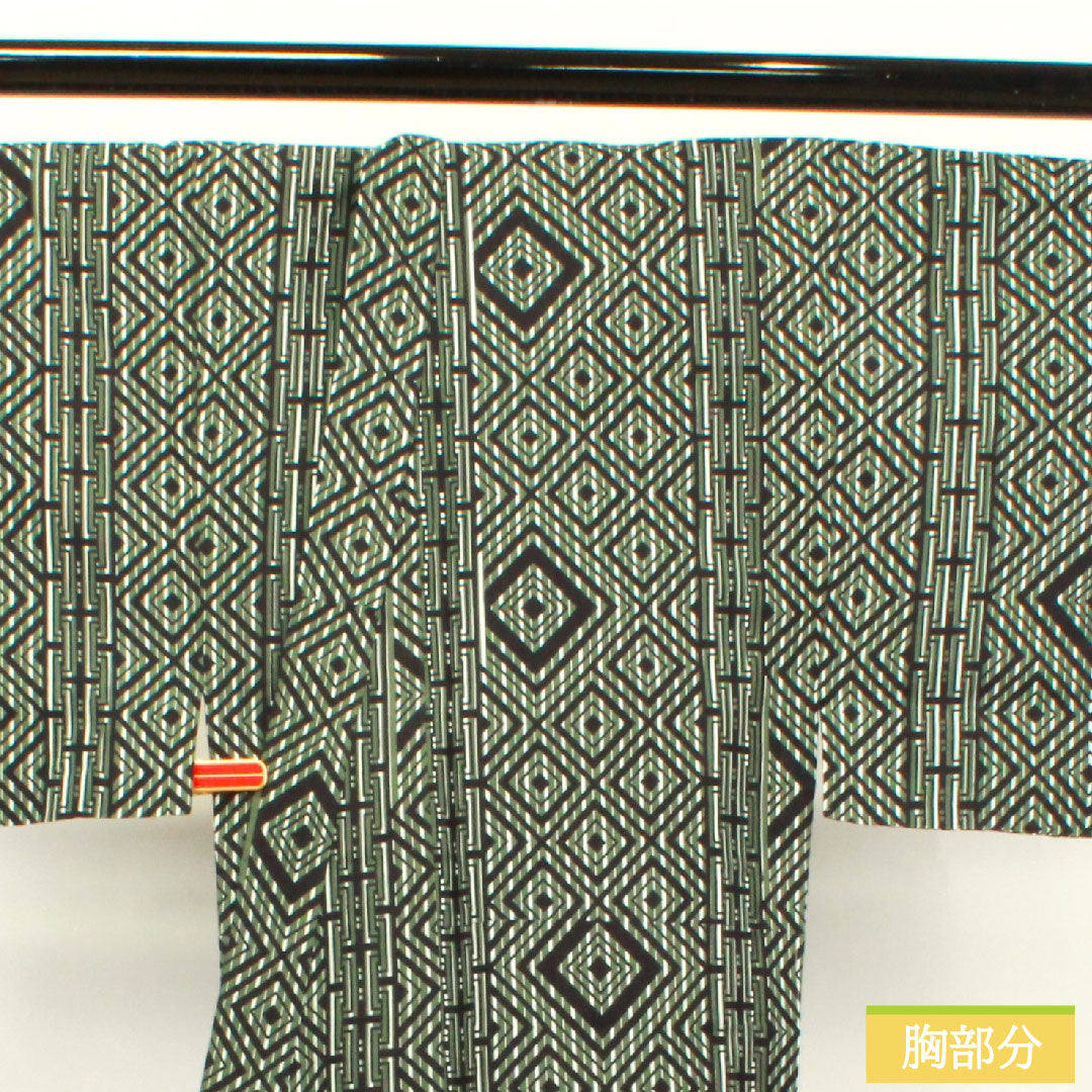 浴衣 木綿 身丈153.5cm 裄丈73cm Sランク 単衣 緑系 島松鼠色（しままつねずいろ） 男物 幾何学模様 山本寛斎 1118004902519