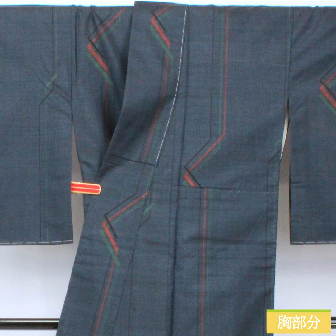 紬 正絹 Bランク 身丈163.5cm 裄丈64cm 紺鉄色（こんてついろ） 大島紬 一元絣 7マルキ 袷 紺系 1116003984418