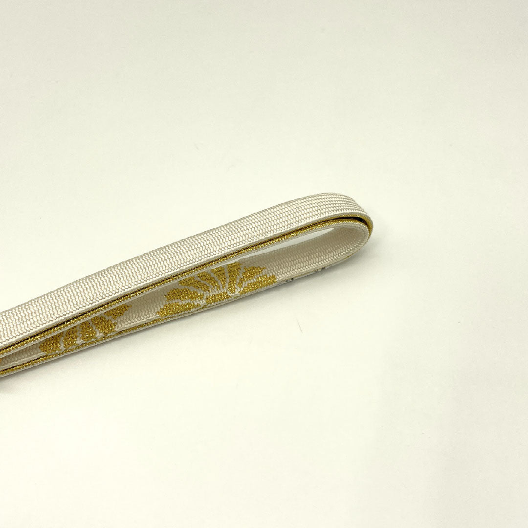 （新古品） 帯締め・帯揚げセット 正絹 NEWランク 乳白色（にゅうはくしょく） 留袖用 古典柄 流水 長さ約160cm 幅約1.5cm フォーマル 白系 1141000321311