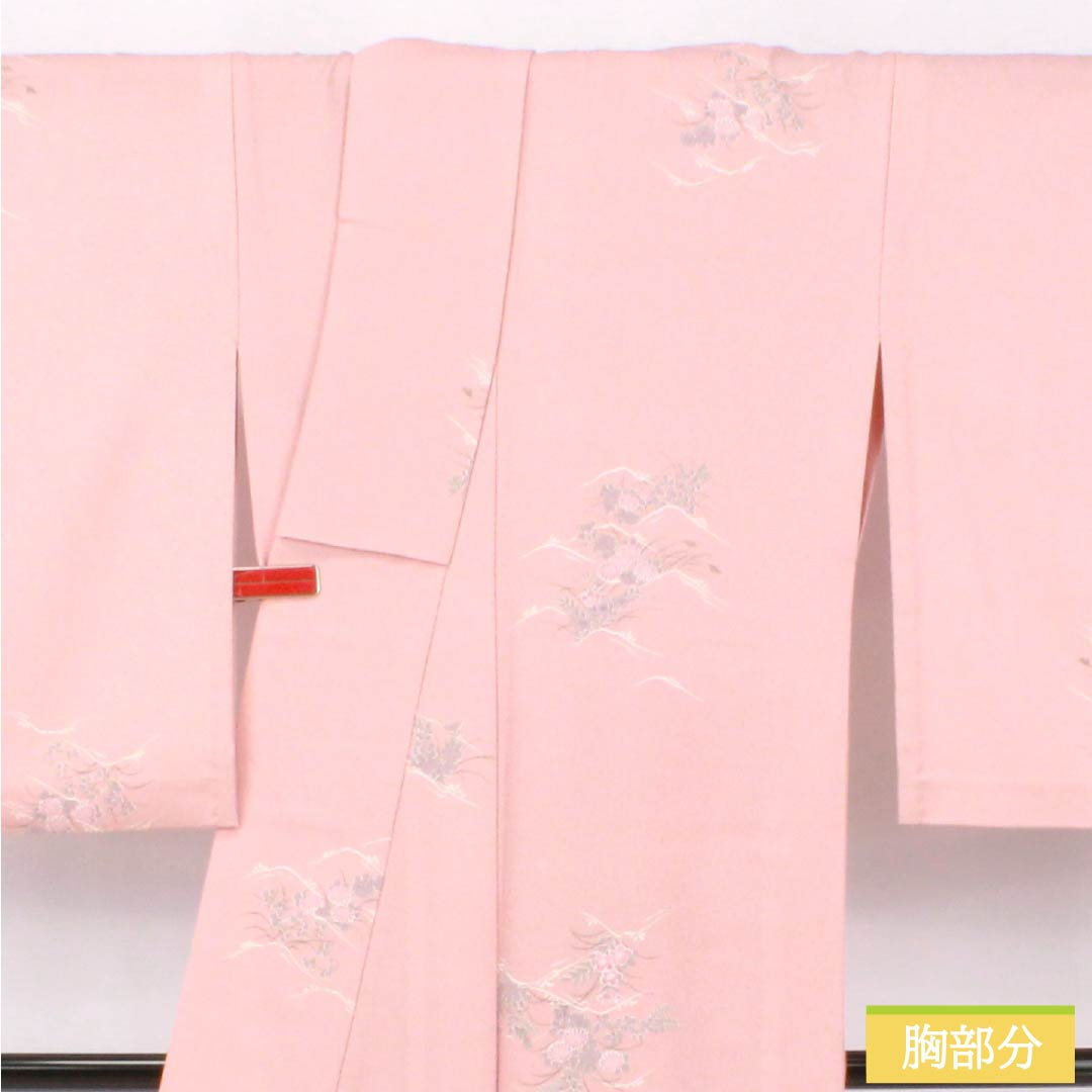 小紋 ポリエステル Sランク 身丈167.5cm 裄丈67cm 単衣 曙色（あけぼのいろ） 型染 遠山 草花 洗える着物 ピンク系 1115007872513