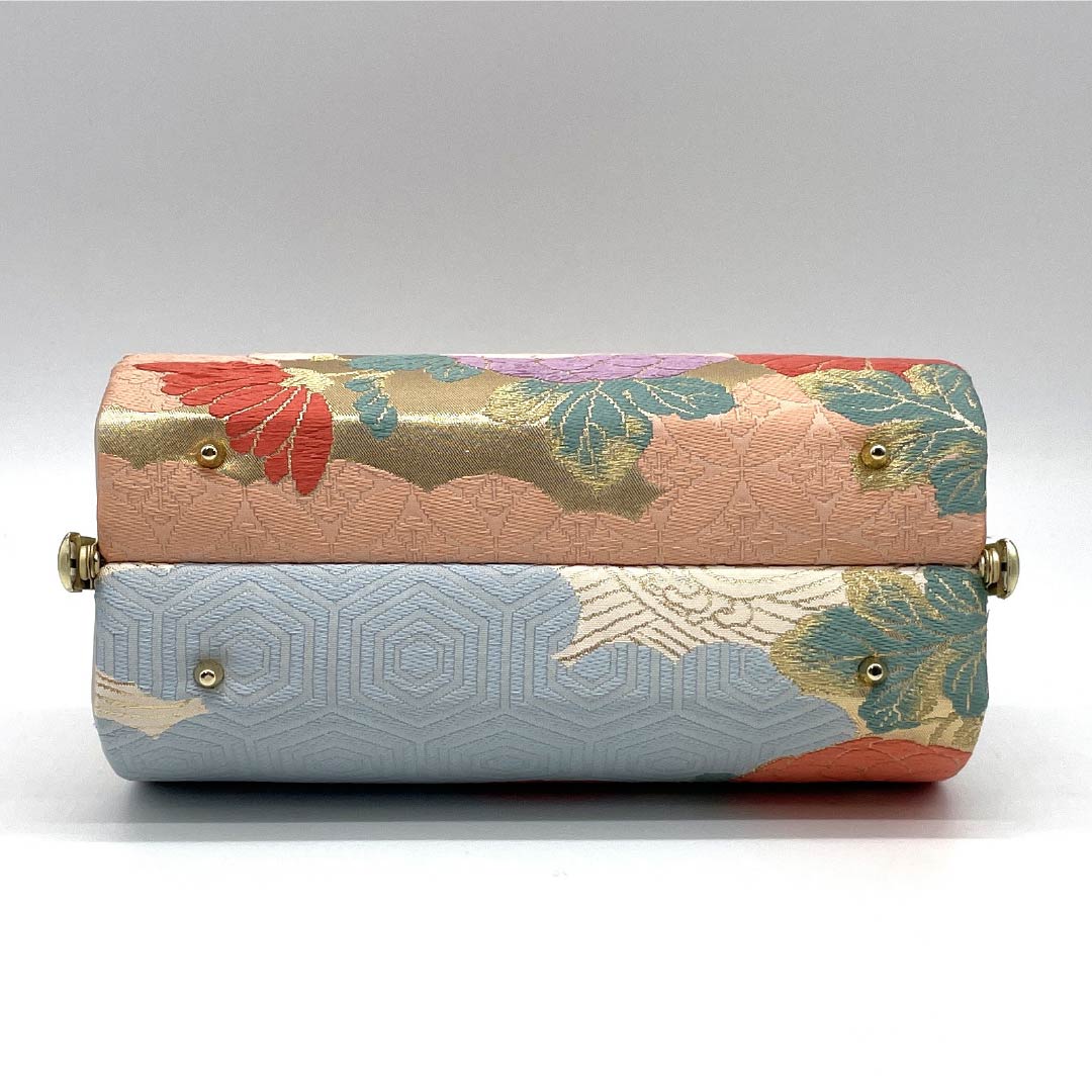 (Like New) Formal Zori and Bag Set, Grade A, Chrysanthemum Design, Obi Fabric, Size Small, Gold Finish, 1133000433221