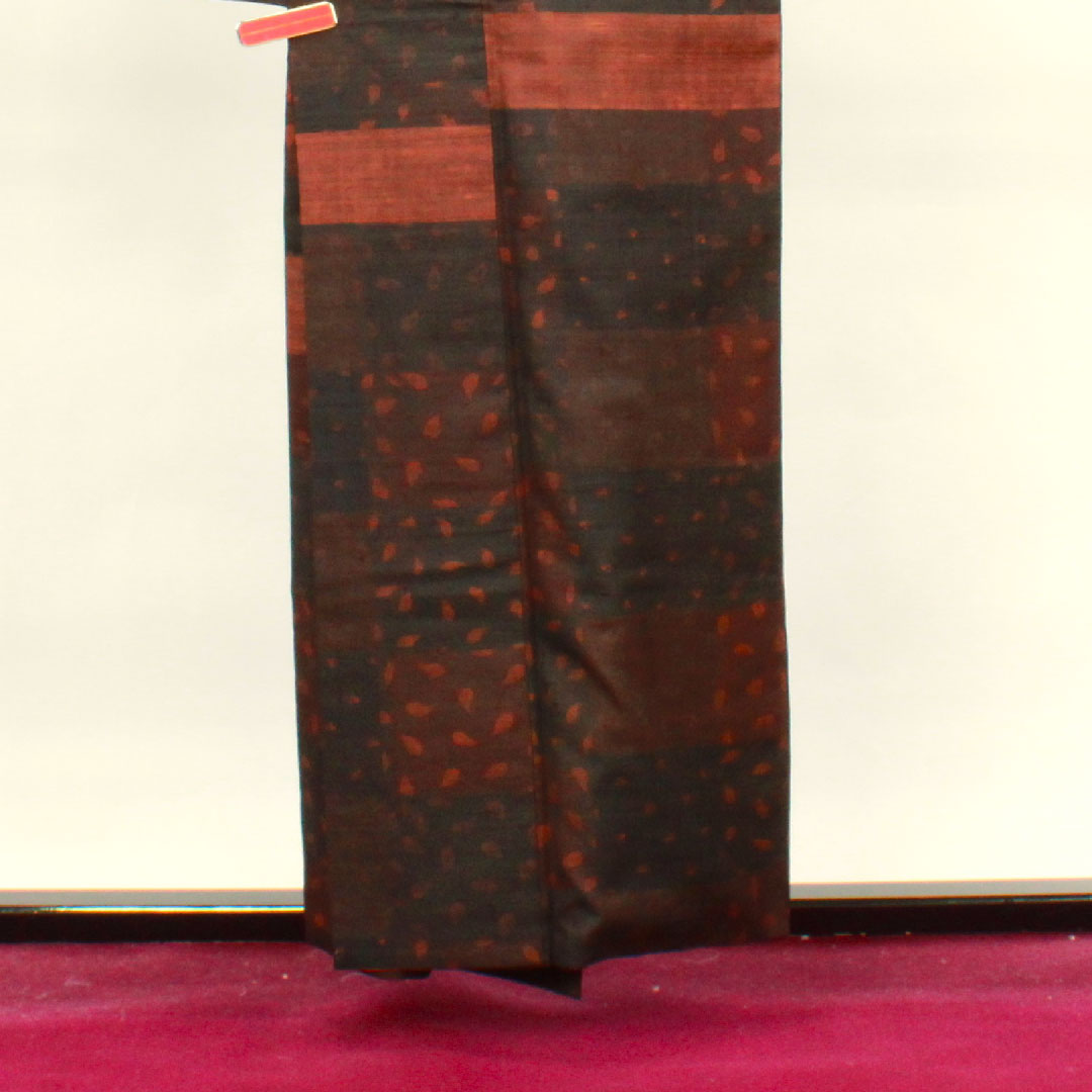 Tsumugi Length 157cm Sleeve length 63.5cm Stencil dye Abstract pattern Pure silk S rank Awase Gradient 1116002542399