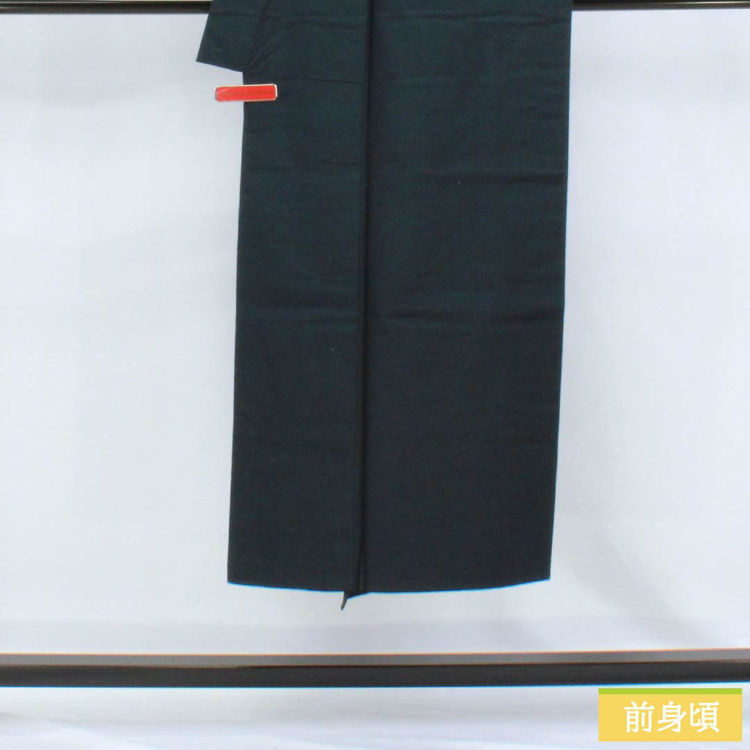 男物 正絹 Sランク 身丈144cm 裄丈69cm 鉄紺色（てつこんいろ） 紬地 袷 紺系 1119001252418