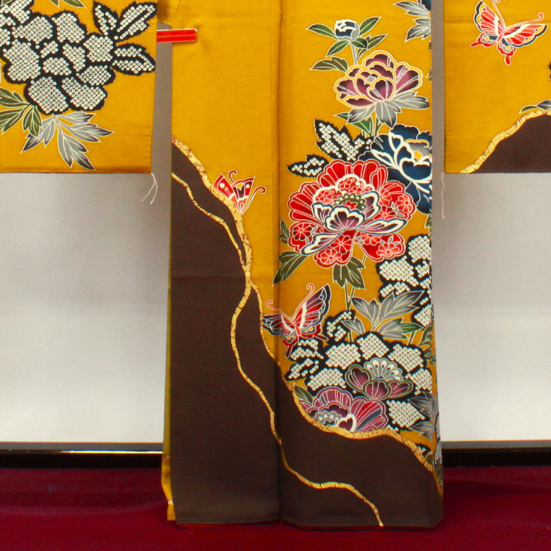 振袖 身丈164cm 裄丈66cm 袷  八丈色 京紅型 蝶 草花模様  正絹 Sランク 黄系 1113001742423