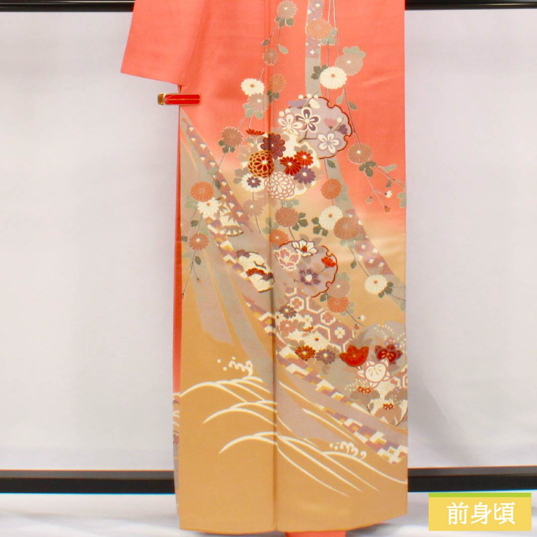 Visiting Kimono, Pure Silk, Grade A, Lined, Length 160.5cm, Sleeve Length 65.5cm, Pomegranate Red (Ryuhuahon-iro) Design, Kyoto Yuzen Pattern, Snow Circle, Chrysanthemum, Tachibana, Sayagata Pattern, Pink, Item Number: 1112006233413