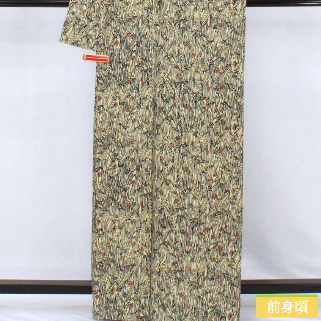 小紋 正絹 Sランク 身丈165cm 裄丈66.5cm 袷 魚子黄色（ぎょしこういろ） 型染 曲線 葉  黄系 1115007322523