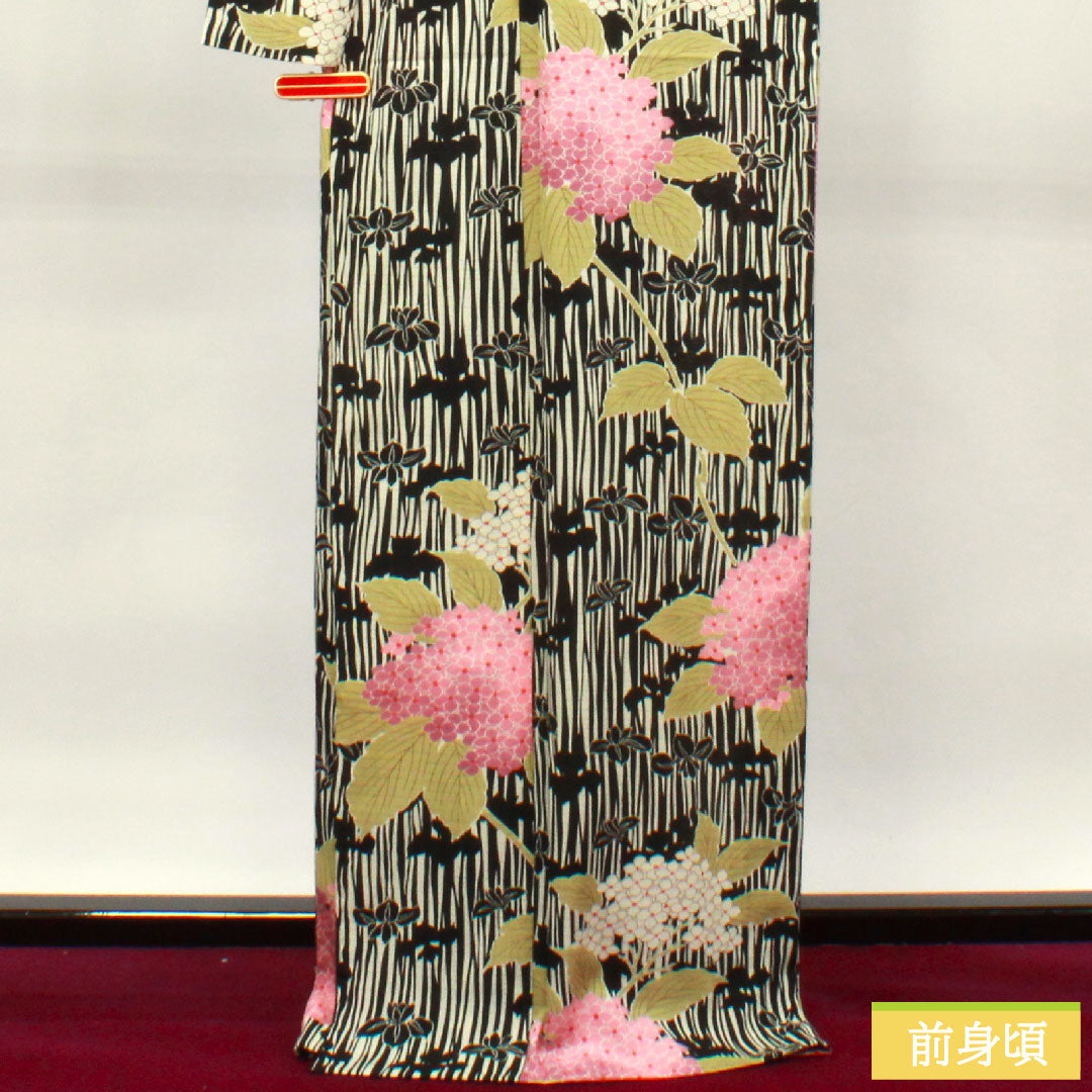 夏物 ポリエステル 小紋 身丈169.5cm 裄丈70cm 紫陽花 洗える着物 しつけ糸付き 未使用品 絽 Sランク 黒系 1132001852510