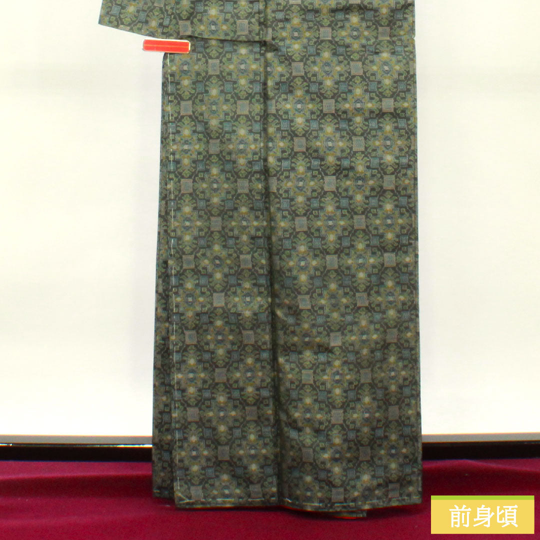 村山大島 正絹 身丈164.5cm 裄丈67cm  幾何学模様 しつけ糸付き 未使用品 Sランク 袷 緑系 1116003202419