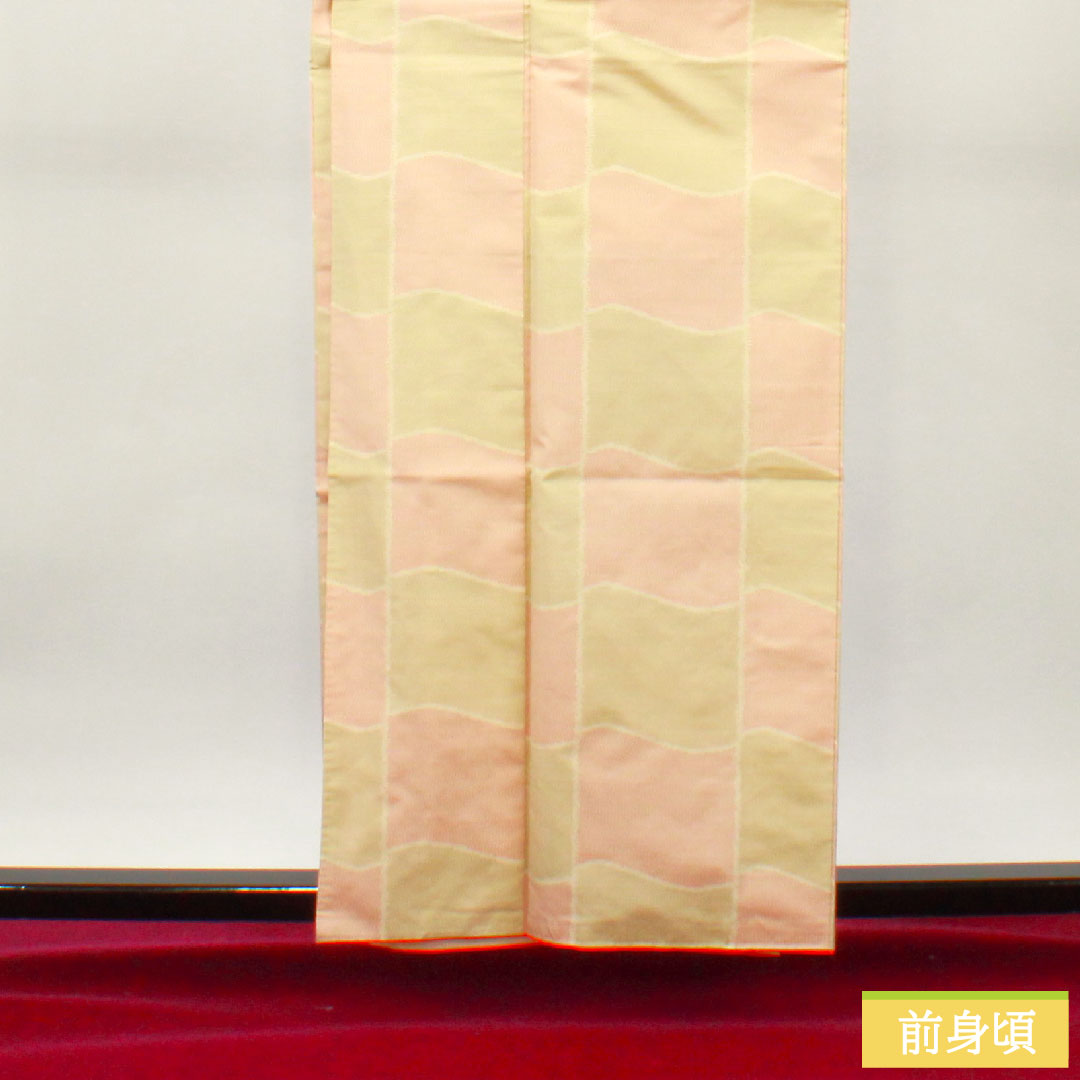 大島紬 正絹 身丈159.5cm 裄丈63.5cm  緯総絣 抽象模様 Sランク 袷 グラデーション系 1116003222399