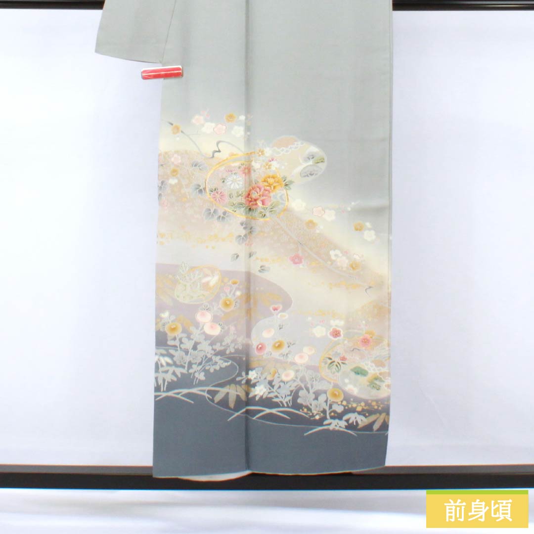 訪問着 正絹 Aランク 袷 身丈153cm 裄丈63.5cm 魚肚白色（ぎょとはくいろ） 京友禅 金駒刺繡 貝合わせ 吉祥文様 万寿菊 グレー系 1112007433222