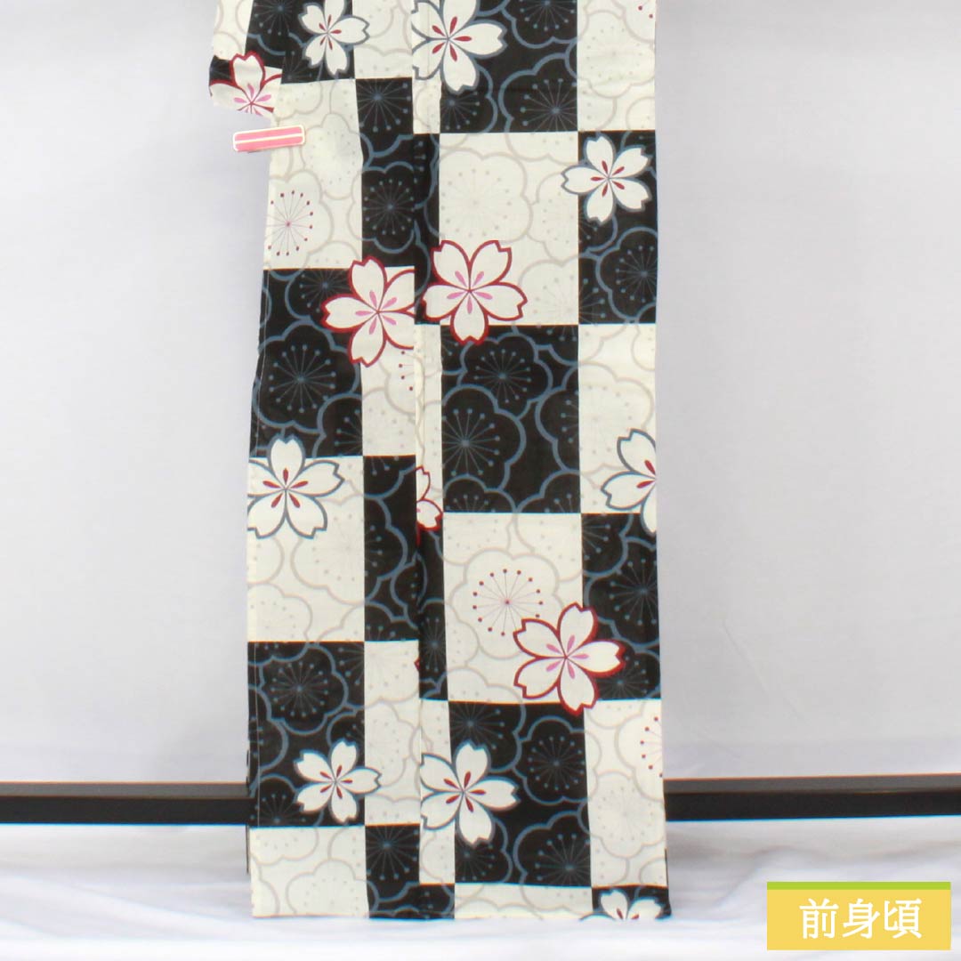 Cotton Yukata, Length 166.5cm, Sleeve Length 67cm, S Rank, Single Layer, Monochrome, Checkered Pattern, Cherry Blossom and Plum Blossom Design, 1118006012527