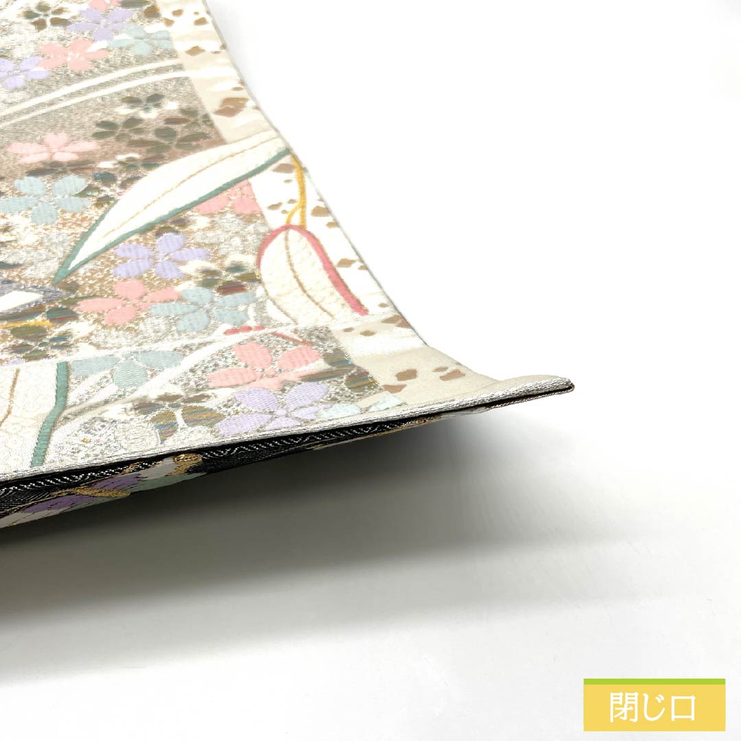 Formal, silver-colored, pure silk obi with a butterfly and cherry blossom pattern, perfect for furisode (long-sleeved kimono). Length: 436cm. Includes six obi stripes. Product code: 1123015552322.
