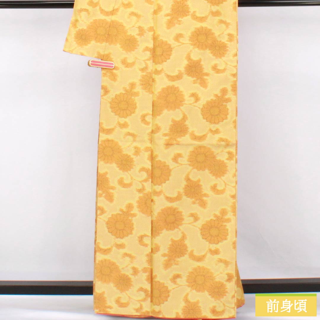 紬 正絹 Sランク 身丈162.5cm 裄丈64.5cm 淡黄色（たんこうしょく） 唐草 袷 黄系 1116004512423