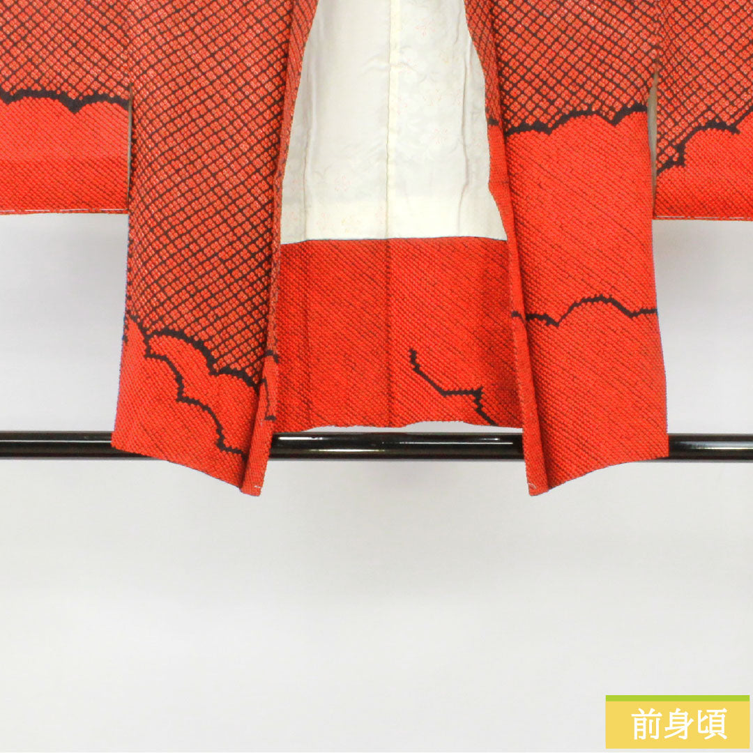 Haori (Japanese traditional coat) made of pure silk, length 75cm, sleeve length 65cm, scarlet, all-dyed, abstract pattern, with basting thread, S rank, lined, vermilion, 1117001052916
