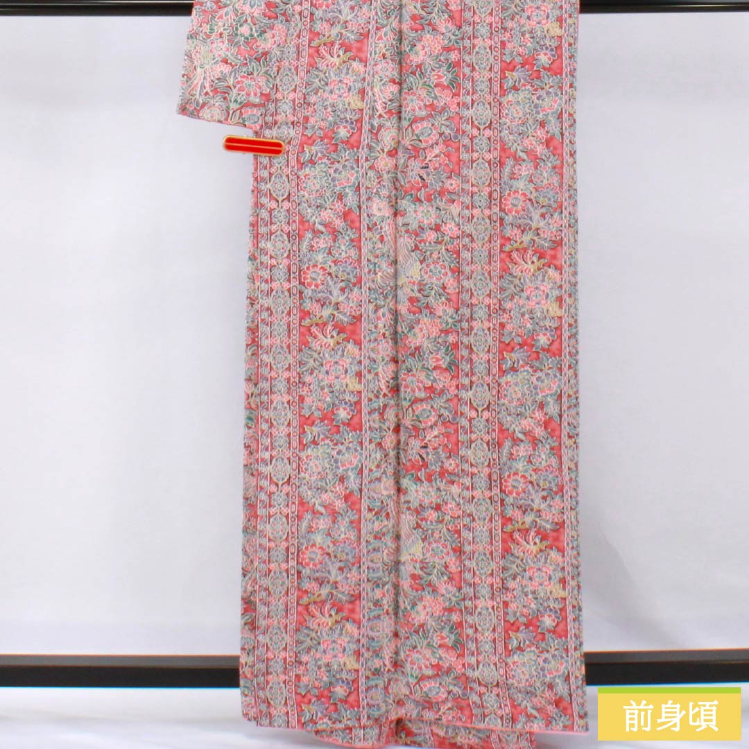 小紋 正絹 Sランク 身丈161cm 裄丈66cm 袷 甚三紅色（じんざもみいろ） 更紗 ピンク系 1115007082413