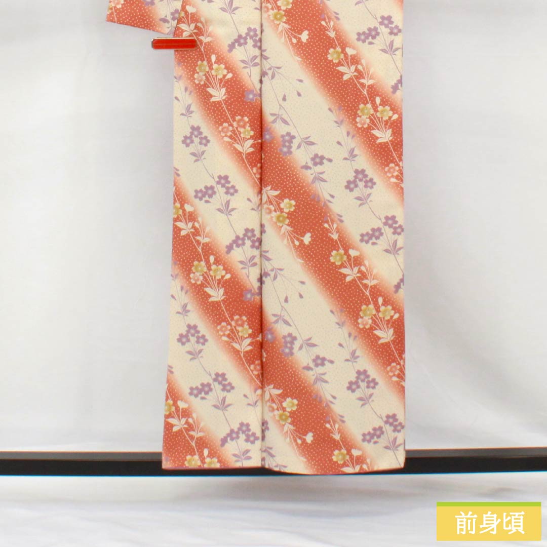 小紋 ポリエステル 身丈155.5cm 裄丈68.5cm 袷 生成り色（きなりいろ） 赤錆色（あかさびいろ） 洗える着物 桜 胴抜き Sランク グラデーション系 1115005092399