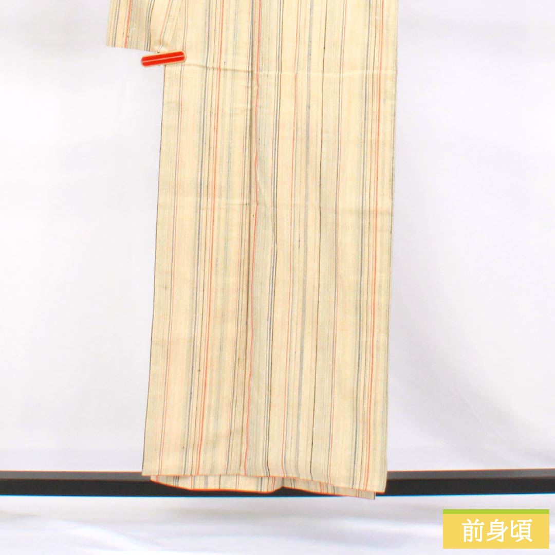 紬 正絹 Aランク 身丈154.5cm 裄丈65cm 鳥の子色（とりのこいろ） 楢山紬 縞 真綿紬 袷 ベージュ系 1116005193225