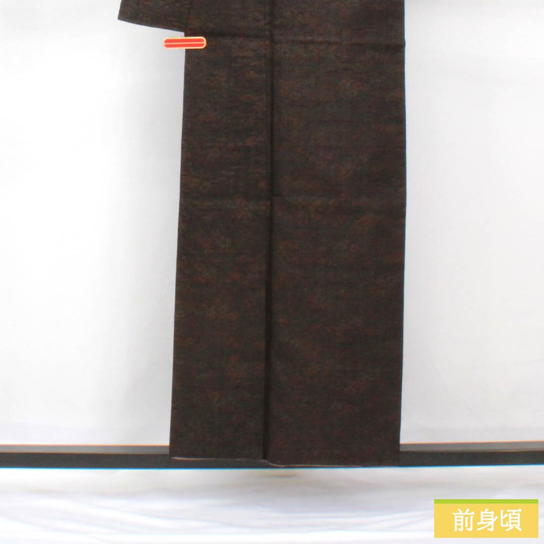 小紋 正絹 身丈156cm 裄丈63cm 袷 涅色（くりいろ） 紬地 草花模様 Sランク 黒系 1115005672310