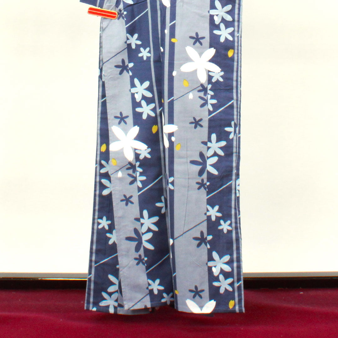 浴衣 しつけ糸付き 未使用品 桜 木綿 Sランク 単衣 身丈162cm 裄丈64cm グラデーション系 1118002832499
