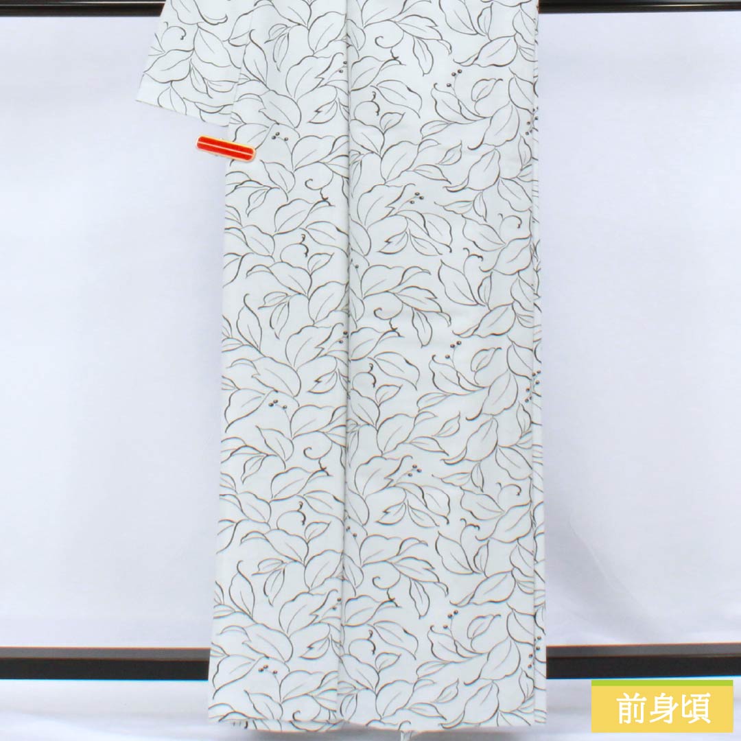 Small-patterned polyester kimono, S-rank, length 162cm, sleeve length 65cm, single-layer, fish-belly white (gyo tohakuiro) pattern, floral pattern, washable, gray, 1115006932422