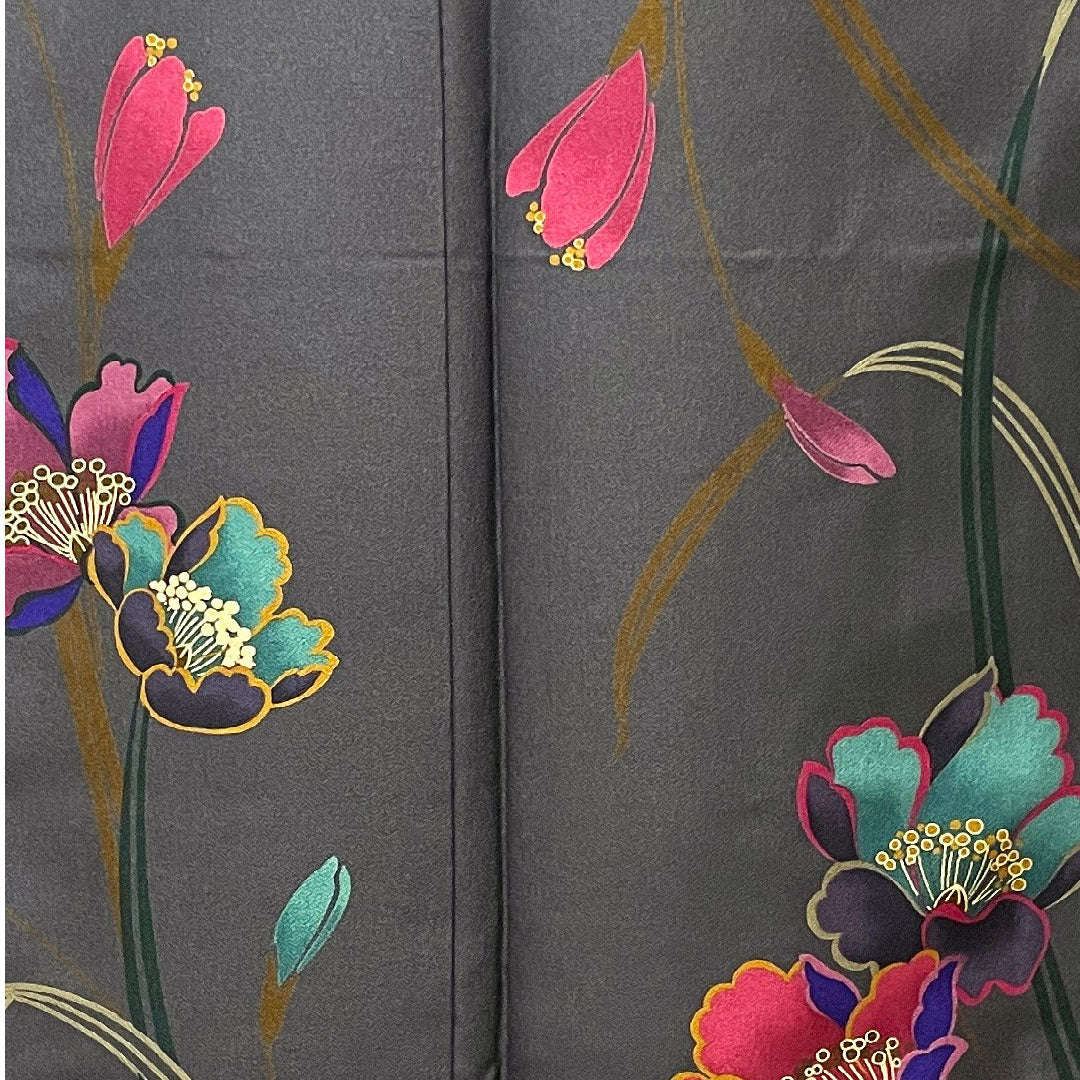 小紋 身丈158.5cm 裄丈64cm 袷  鋼色 しつけ糸付き 未使用品 手描き 京友禅 草花模様  正絹 Sランク グレー系 1115002902322