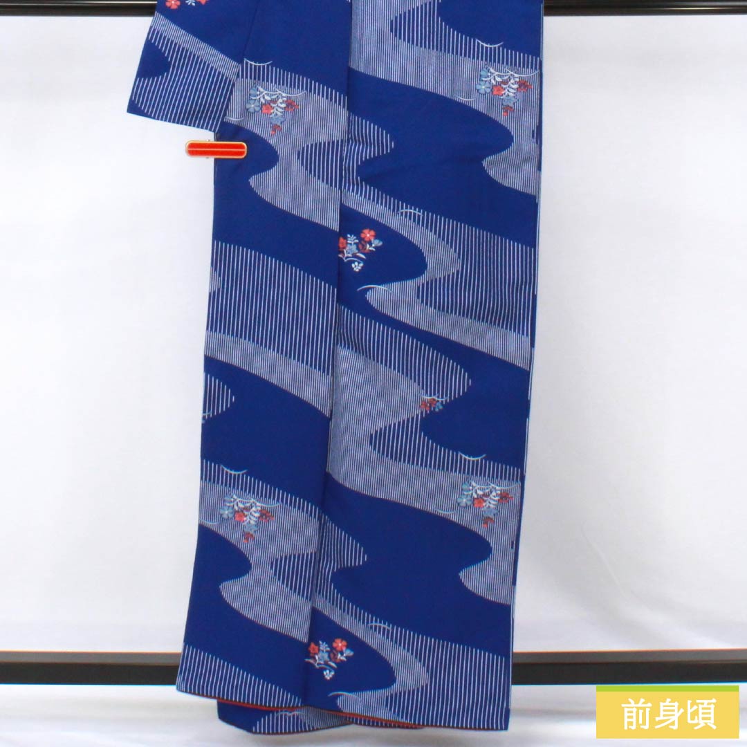 小紋 ポリエステル Sランク 身丈162cm 裄丈65.5cm 袷 瑠璃色（るりいろ） 流水 花 洗える着物  青系 1115007512417