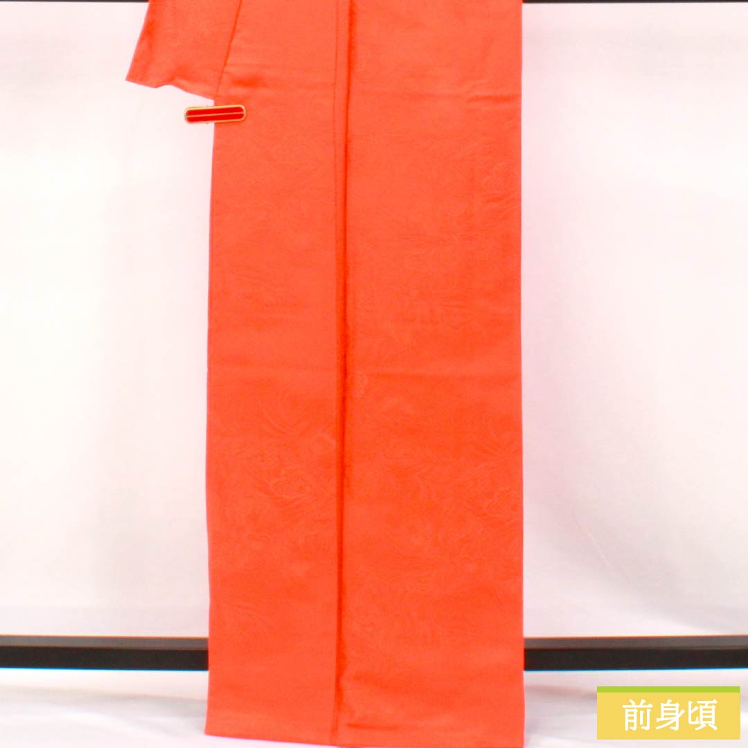 Solid-colored silk kimono, S-rank, length 165.5cm, sleeve length 64cm, Kyoto scarlet (Kyohiiro), peacock feather design, single crest, sword and katabami pattern, lined, orange, 1114002462526
