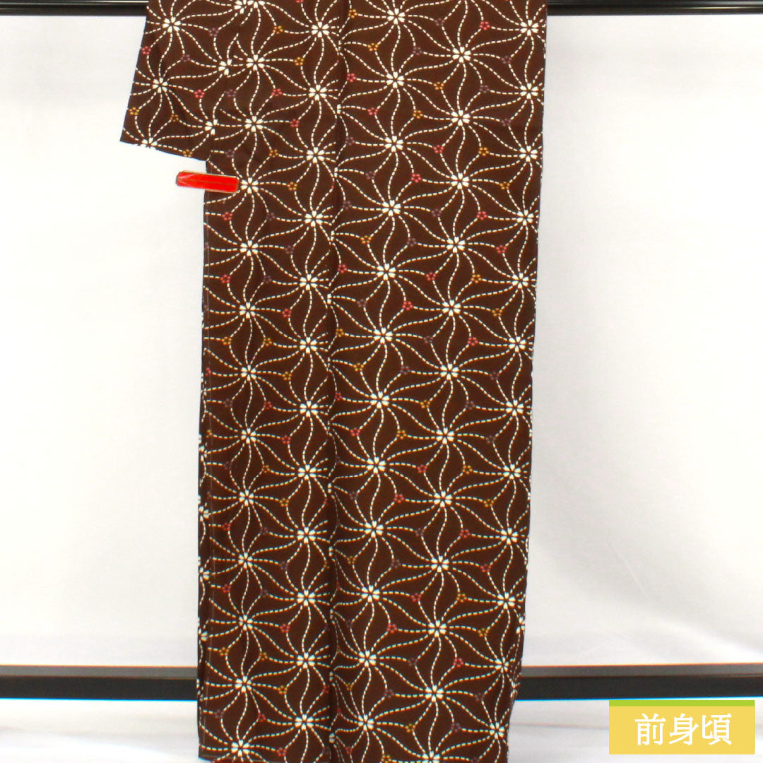 Komon (small pattern) polyester kimono, S rank, length 165cm, sleeve length 64.5cm, lined, earth-black (tsuchiguroiro) color, washable, cherry blossom petal pattern, basting thread included, unused, brown, 1115007642514