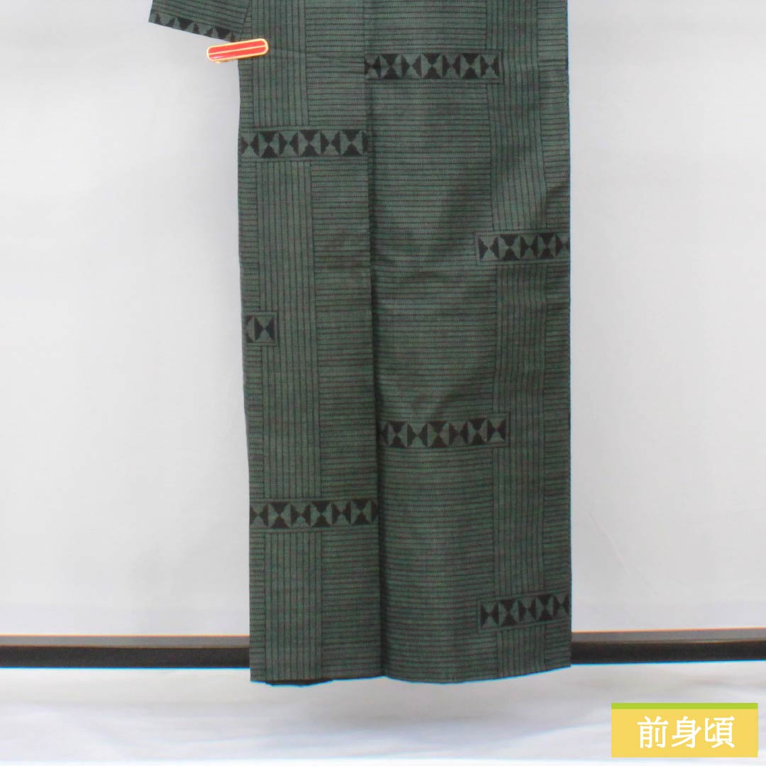 紬 正絹 Bランク 身丈156.5cm 裄丈66cm 島松鼠色（しままつねずいろ） 大島紬 一元絣 7マルキ 袷 緑系 1116004104319