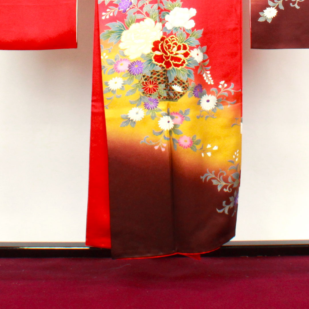振袖 身丈153.5cm 裄丈63cm 袷  赤紅色 京友禅 草花模様  正絹 Aランク 赤系 1113001523212