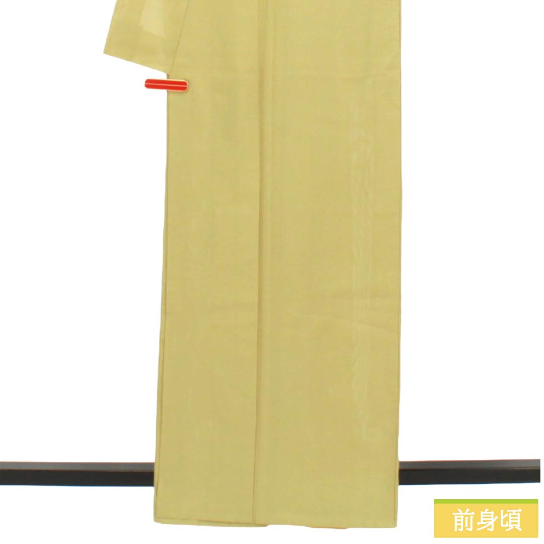 夏物 ポリエステル 色無地 Aランク 身丈162.5cm 裄丈67cm 白橡色（しろつるばみいろ） 洗える着物 素無地 絽 黄系 1132004143423