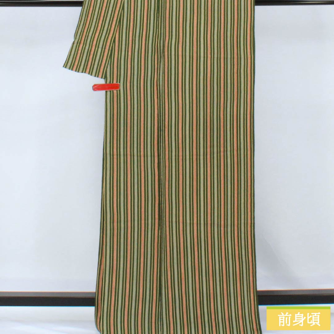 小紋 正絹 Sランク 身丈166cm 裄丈66.5cm 単衣 織部色（おりべいろ） 縞 ちりめん地 緑系 1115006742519