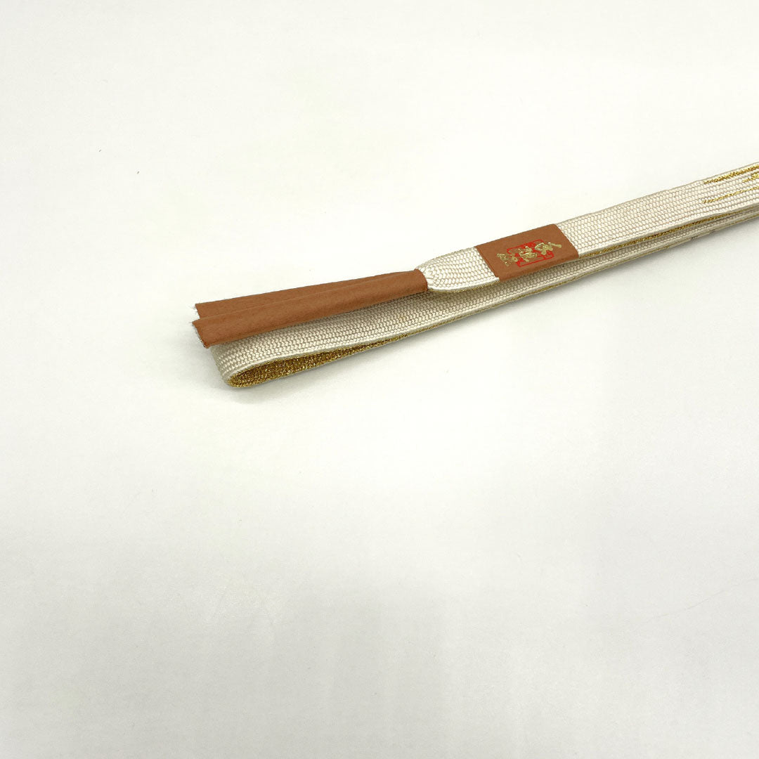 (New Old Stock) Obijime and Obiage Set, Pure Silk, NEW Rank, Gofun-iro (off-white), For Tomesode, Gold Leaf Processing, Sayagata Pattern, Length approx. 160cm, Width approx. 1.7cm, Formal, White-toned, 1141000421311