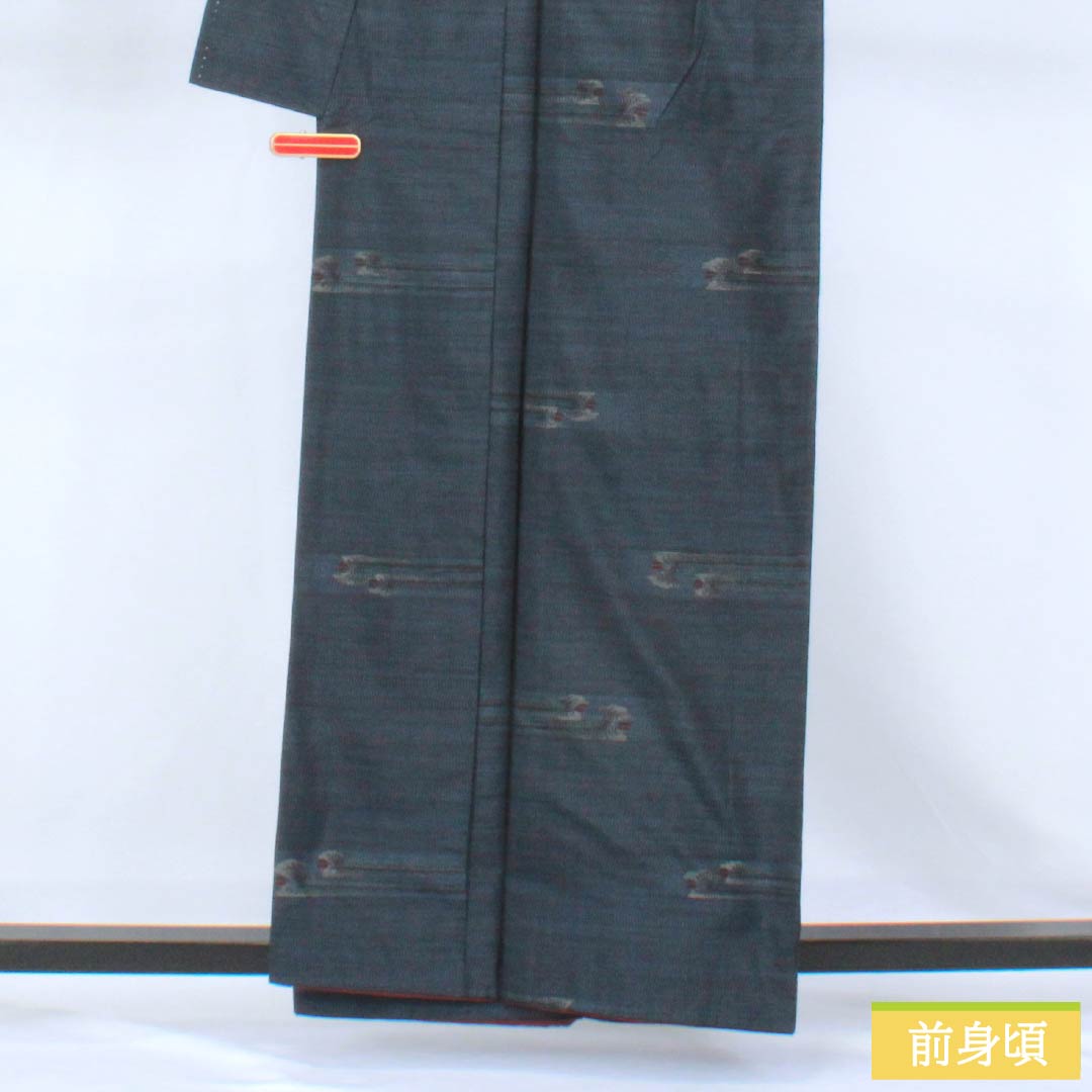 Tsumugi Silk S Rank Length 160cm Sleeve Length 63.5cm Dark Navy Oshima Tsumugi Yokoso-gasuri Abstract Pattern Lined Navy 1116005172418