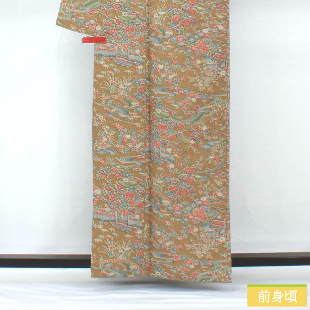 小紋 ポリエステル 身丈161cm 裄丈67cm 袷 桑染色（くわぞめいろ） 古典柄 洗える着物 Sランク 茶系 1115005822414