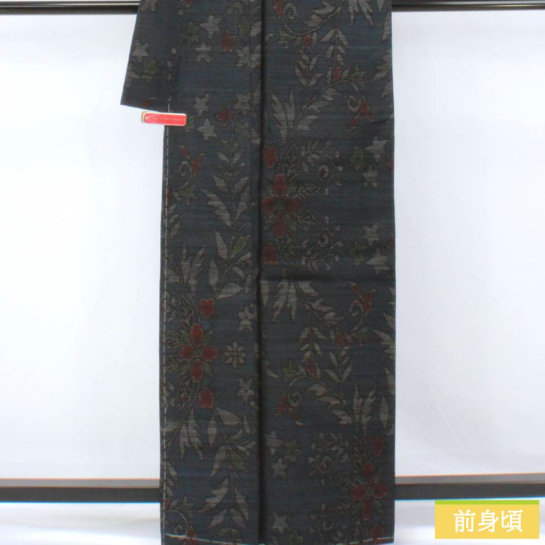 Pure silk tsumugi (pongee) - S rank, length 164.5cm, sleeve length 60.5cm, Oshima tsumugi with a double horizontal kasuri pattern and floral motifs, lined, navy blue, product number 1116004602418