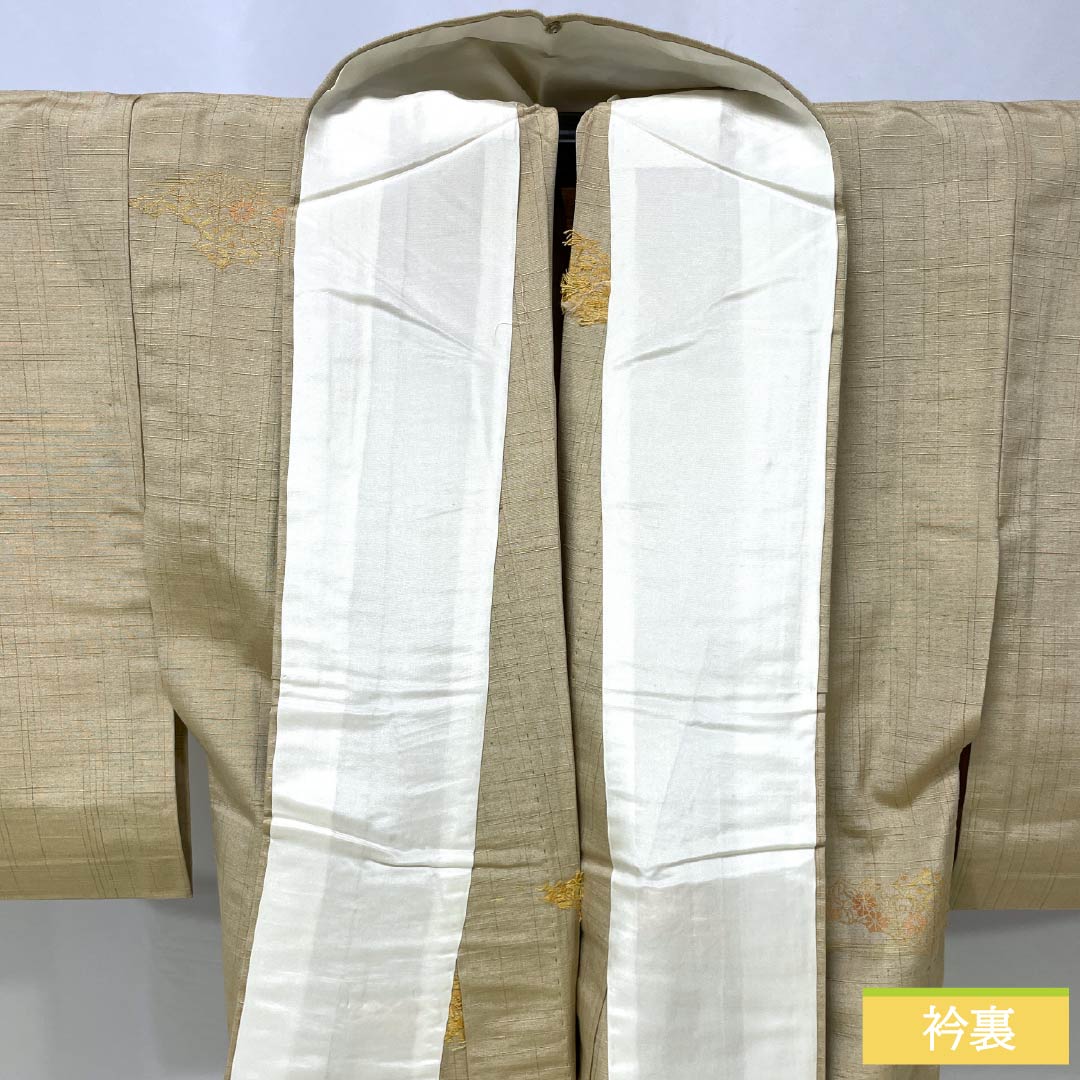 Pure silk tsumugi (pongee) kimono, Grade A, length 158cm, sleeve length 63cm, Kare-no-iro (dry field color), stripes, cloud patterns, classic pattern, single layer, beige, product number 1116004273325