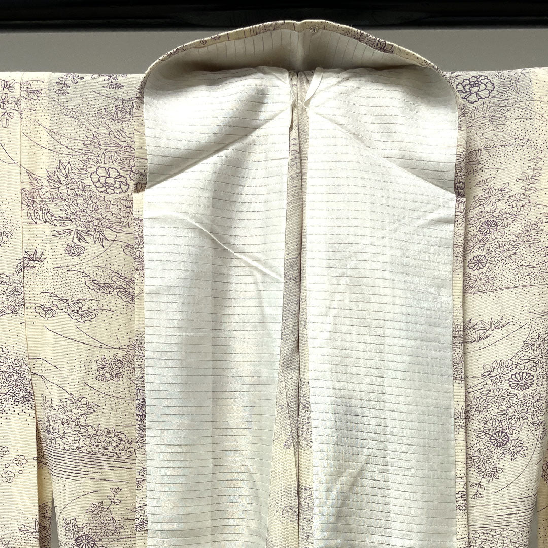 夏物 正絹 小紋 身丈154.5cm 裄丈63.5cm 乳白色（にゅうはくしょく） 松竹梅 菊 流水 絽 Sランク 白系 1132000642211