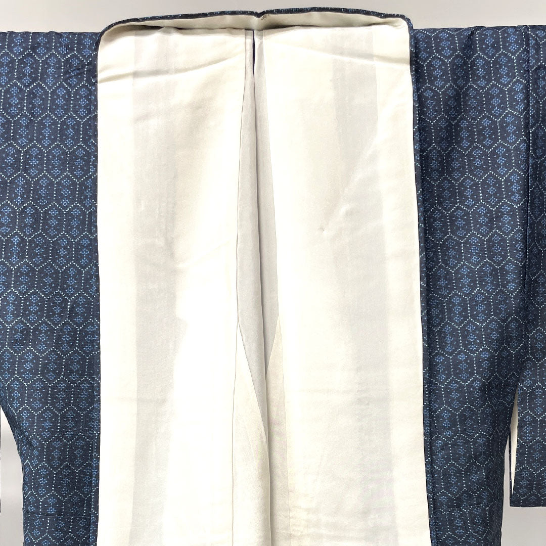 Oshima Tsumugi, Length 160.5cm, Sleeve length 63cm, Dark navy blue, Warp and weft kasuri, Tortoiseshell, Pure silk, A rank, Lined, Navy blue, 1116002593418