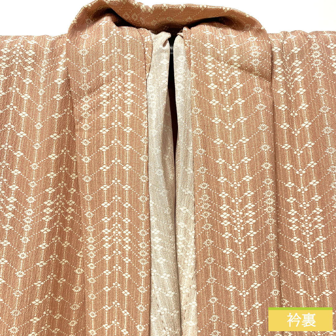 Komon (small pattern) kimono, pure silk, A rank, length 144.5cm, sleeve length 60.5cm, single layer, Saga-nezuiro (Saga-nezu-iro) color, geometric pattern, pink, product number 1115007623113