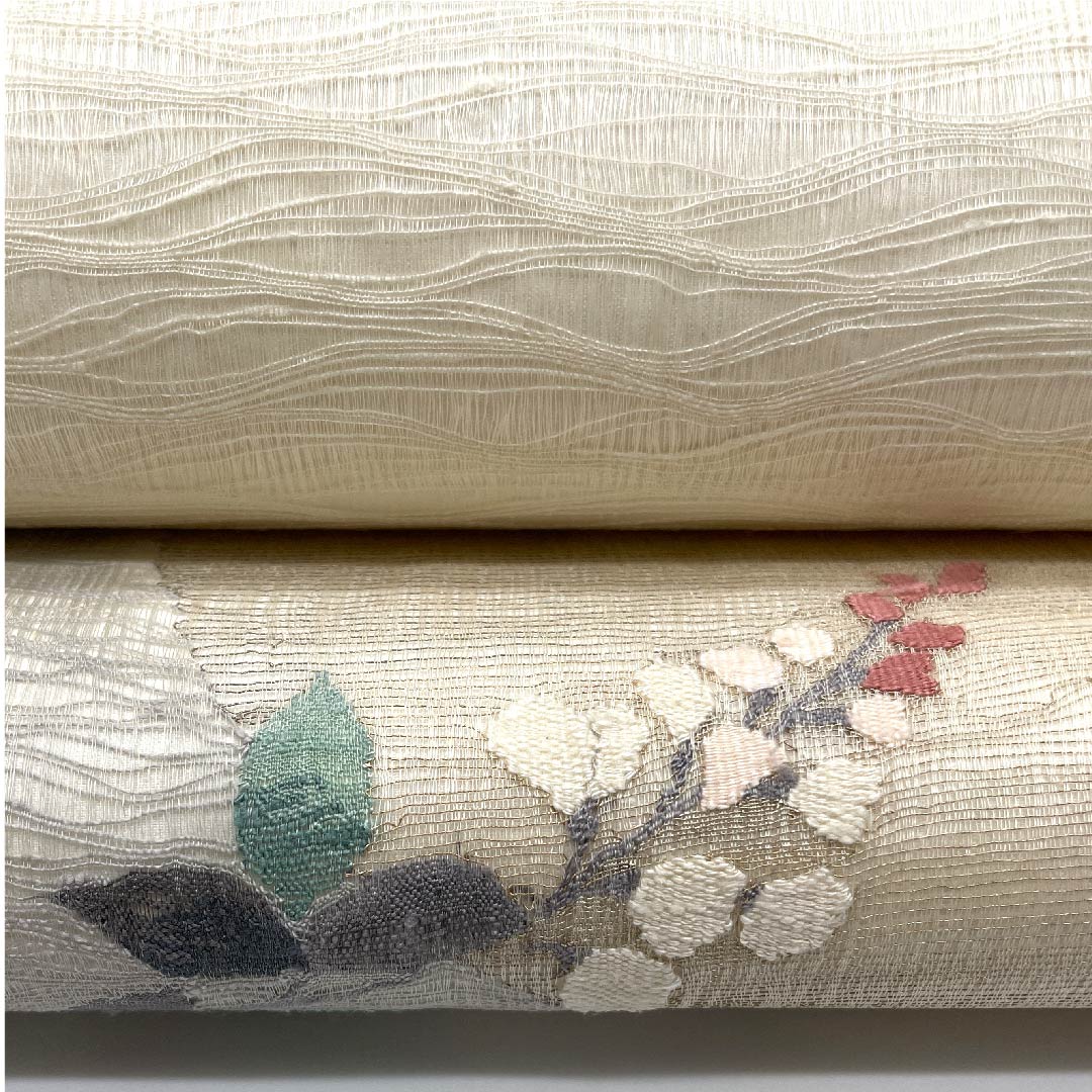 Fukuro Obi (sash) in off-white, summer obi with floral pattern, summer wear, obi length 442cm, pure silk, A rank, point pattern, casual, cream color, 1123007753315