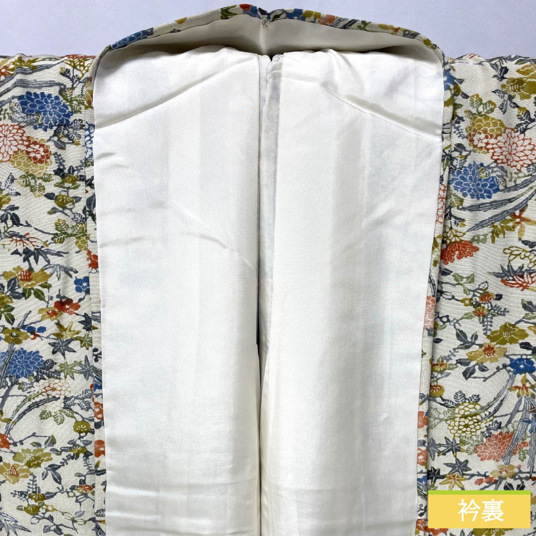 小紋 正絹 身丈154.5cm 裄丈63.5cm 袷 象牙色（ぞうげいろ） 型染 草花模様 Sランク クリーム系 1115005492215