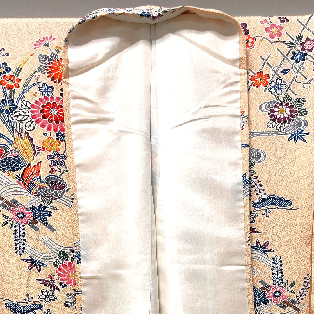 小紋 身丈163cm 裄丈66cm 袷  しつけ糸付き 未使用品 薄橙色 京紅型 吉祥文様 鴛鴦  正絹 Sランク ピンク系 1115003452413
